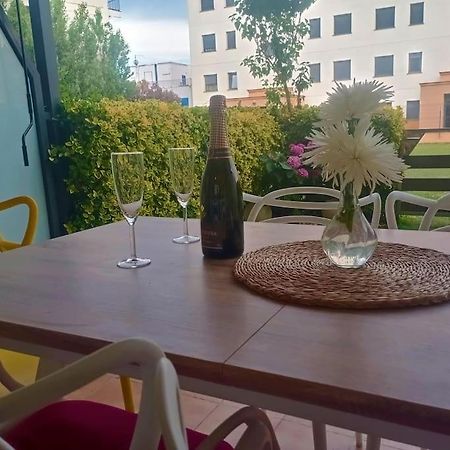 Apartamento En Primera Linea De Mar Rosas Exteriör bild