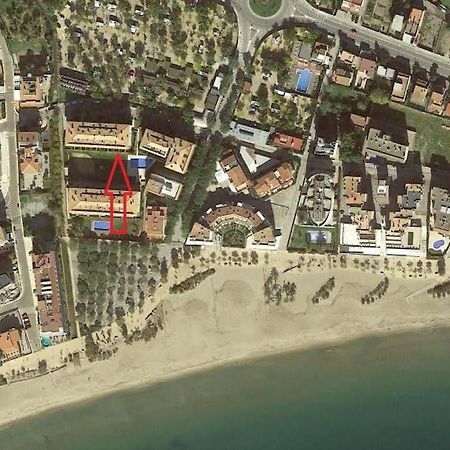 Apartamento En Primera Linea De Mar Rosas Exteriör bild