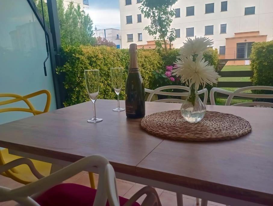 Apartamento En Primera Linea De Mar Rosas Exteriör bild