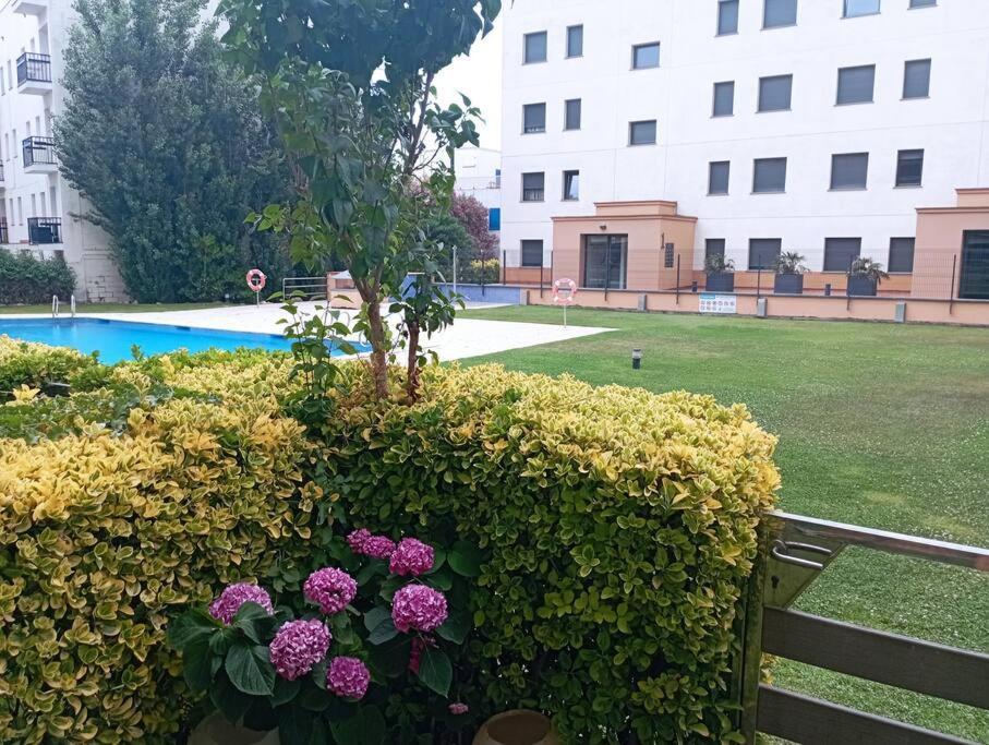 Apartamento En Primera Linea De Mar Rosas Exteriör bild