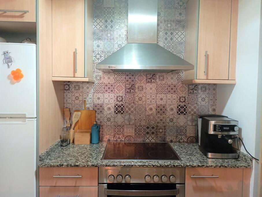 Apartamento En Primera Linea De Mar Rosas Exteriör bild