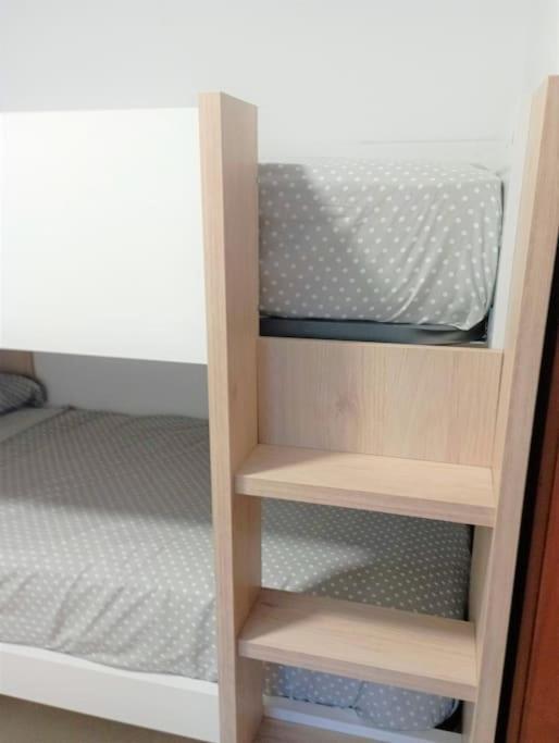 Apartamento En Primera Linea De Mar Rosas Exteriör bild