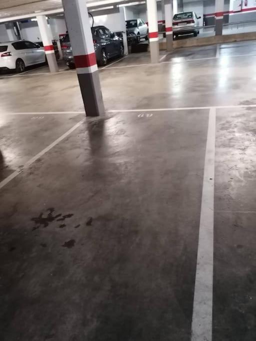 Apartamento En Primera Linea De Mar Rosas Exteriör bild
