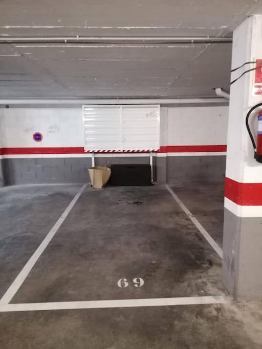 Apartamento En Primera Linea De Mar Rosas Exteriör bild